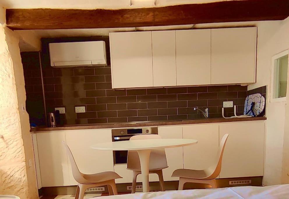 Coast 52 Savynomad Harbour Residences Wow Views La Valette Extérieur photo